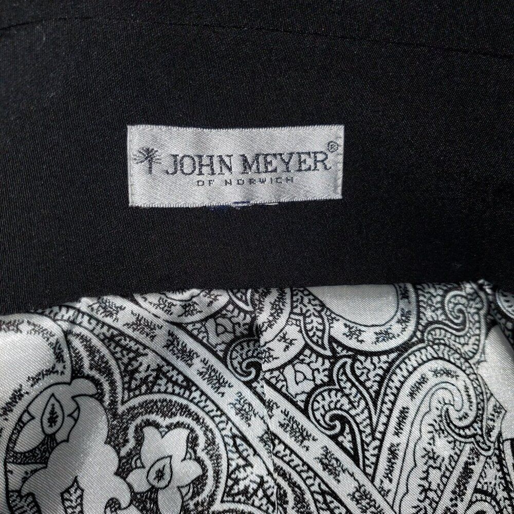 Dillard’s John Meyer Classic Black Blazer w/ paisley silky lining size 14 - Picture 7 of 8